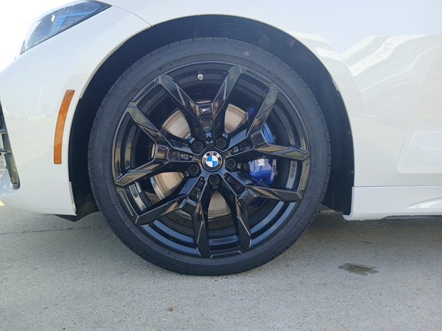 New 2027 BMW 430i Coupe w/ M Sport Package RWD image 5