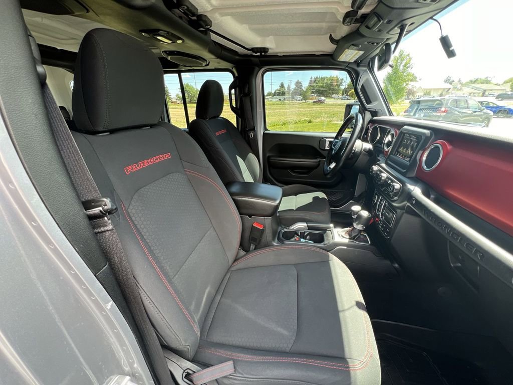 Used 2018 Jeep Wrangler Unlimited Rubicon image 27