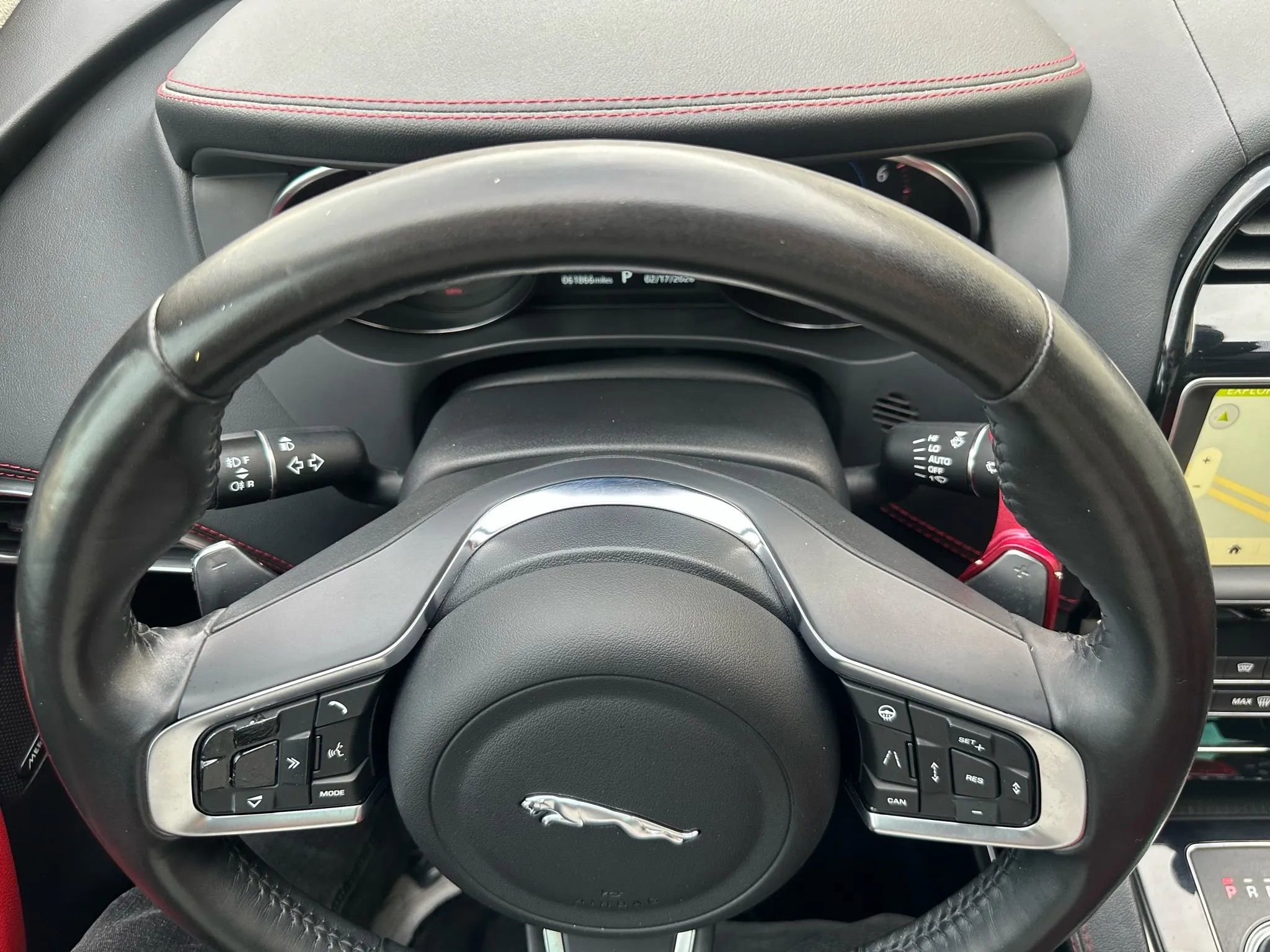 Used 2020 Jaguar F-PACE S AWD/4WD image 35