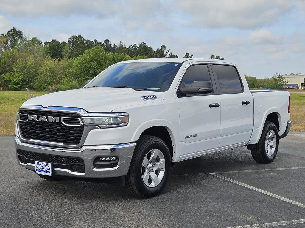 Used 2025 RAM 1500 Big Horn AWD/4WD video 3