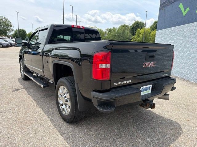 Used 2019 GMC Sierra 2500 Denali AWD/4WD image 3