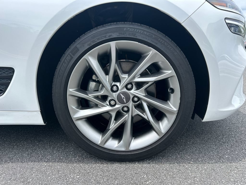 Used 2022 Genesis G70 2.0T AWD/4WD image 12