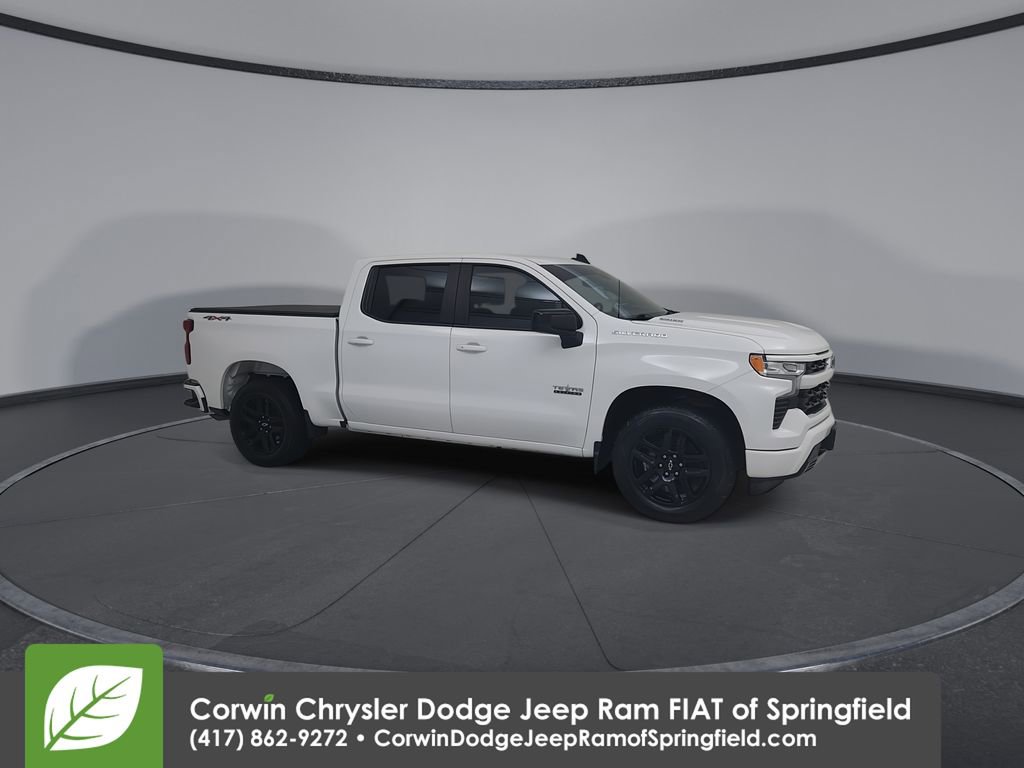 Used 2024 Chevrolet Silverado 1500 RST AWD/4WD image 17