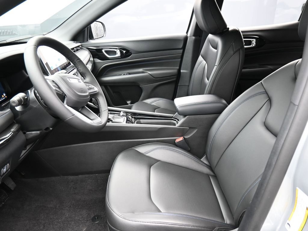 New 2026 Jeep Compass Limited image 11