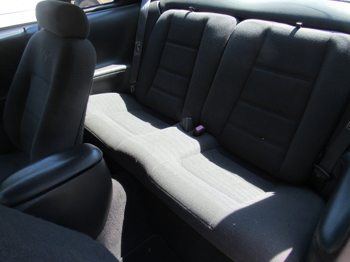 Used 1999 Ford Mustang Coupe RWD image 8