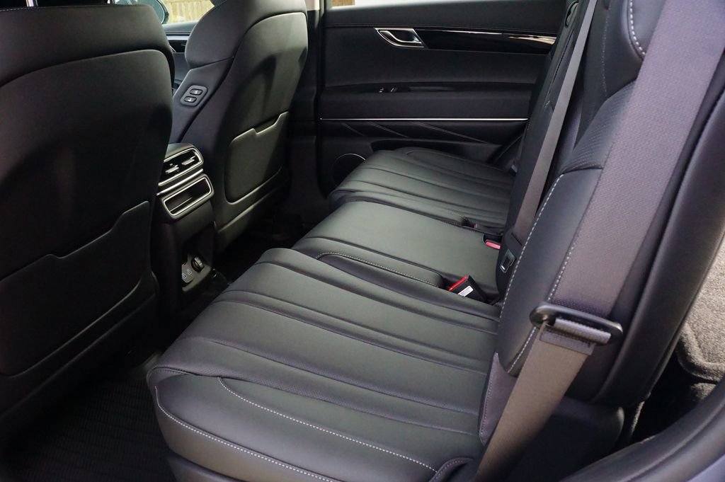 New 2026 Genesis GV80 2.5T image 18