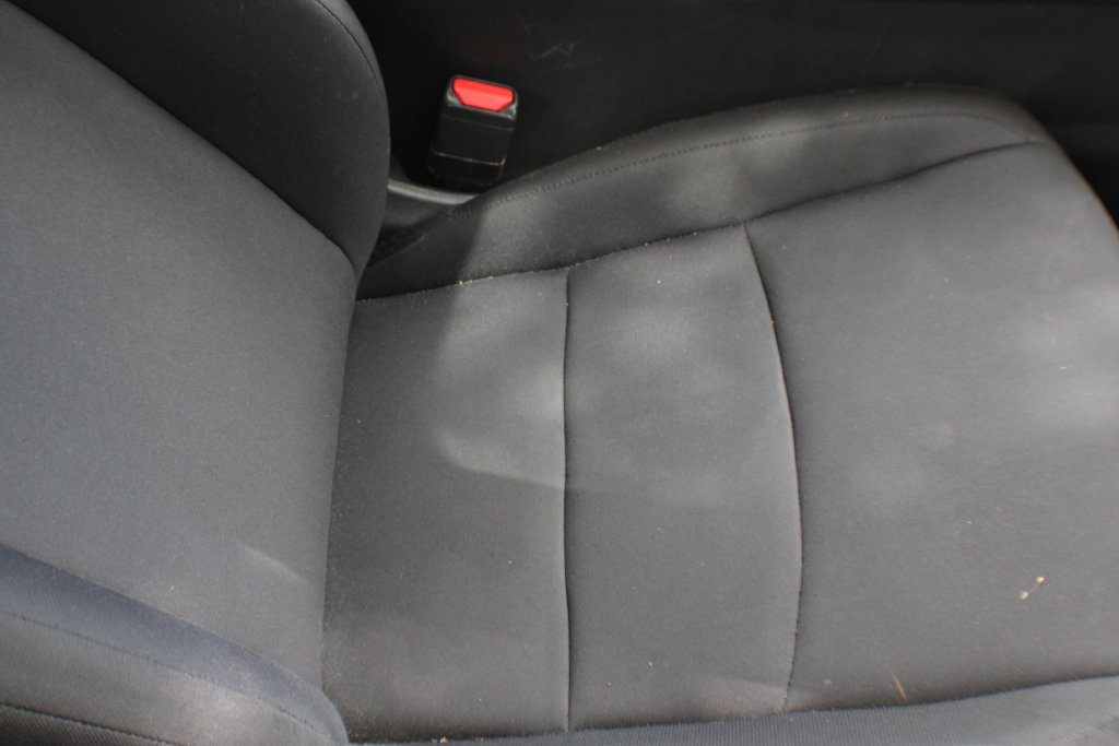 Used 2024 Nissan Sentra S FWD image 25