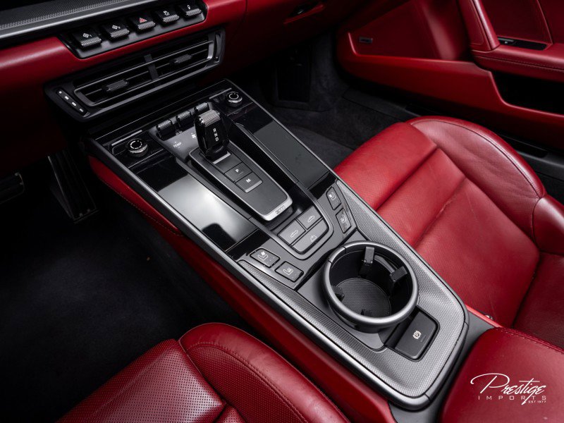 Used 2020 Porsche 911 Carrera 4S image 32