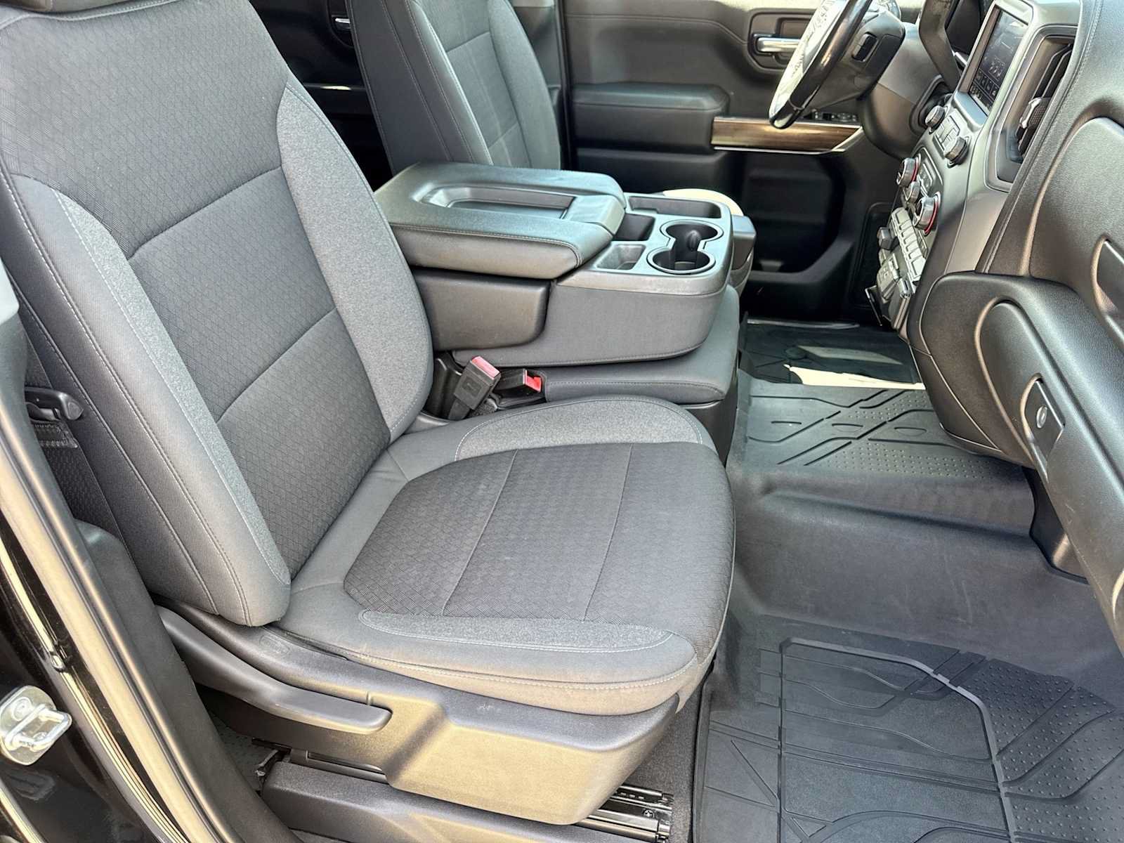 Used 2019 Chevrolet Silverado 1500 LT w/ All-Star Edition AWD/4WD image 20