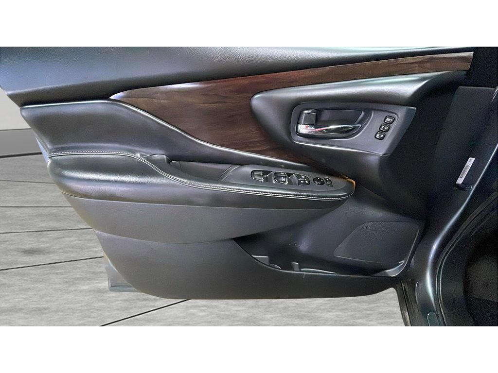 Used 2020 Nissan Murano Platinum image 9