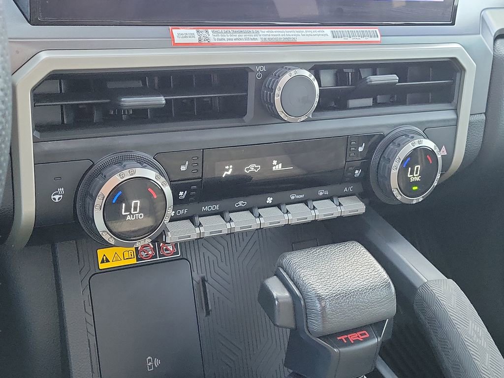 Certified 2025 Toyota Tacoma TRD Off-Road w/ TRD Off Road Premium Package AWD/4WD image 20