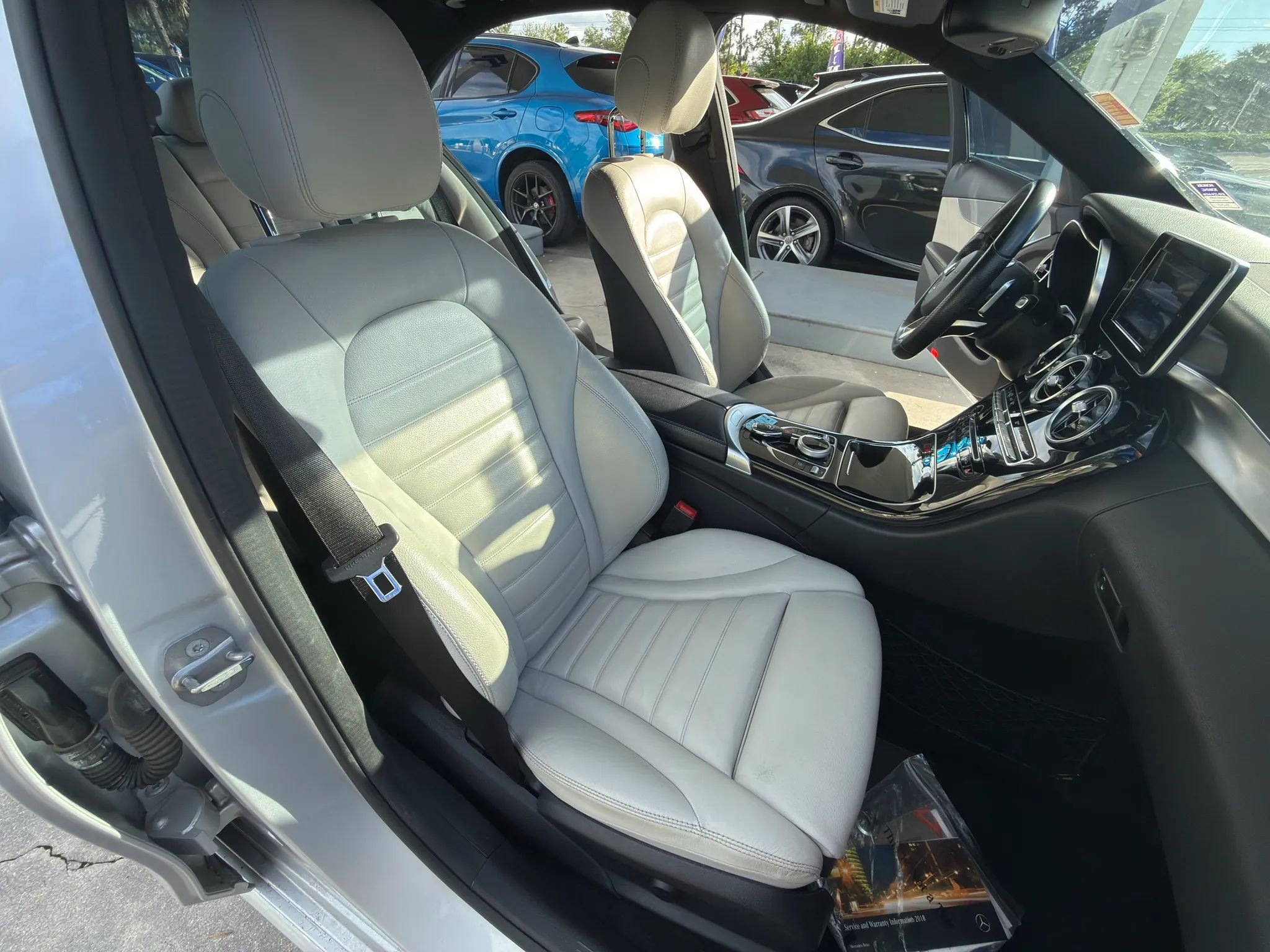 Used 2018 Mercedes-Benz C 300 Sedan image 15