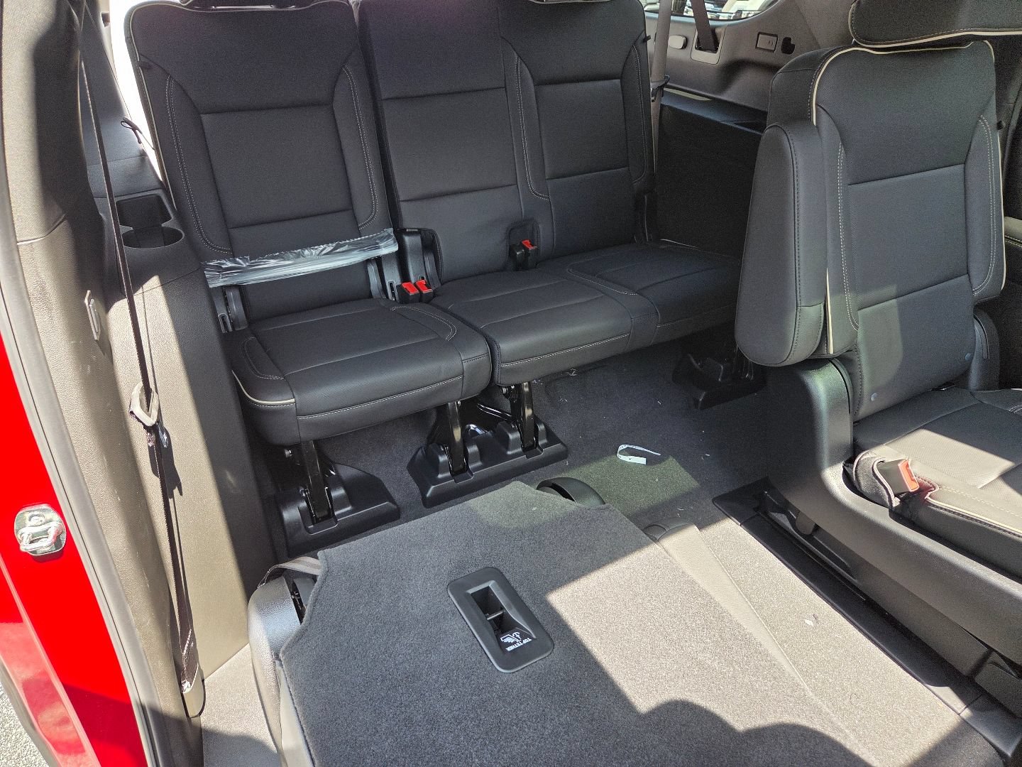 New 2026 GMC Yukon XL Elevation w/ Technology Package AWD/4WD image 25