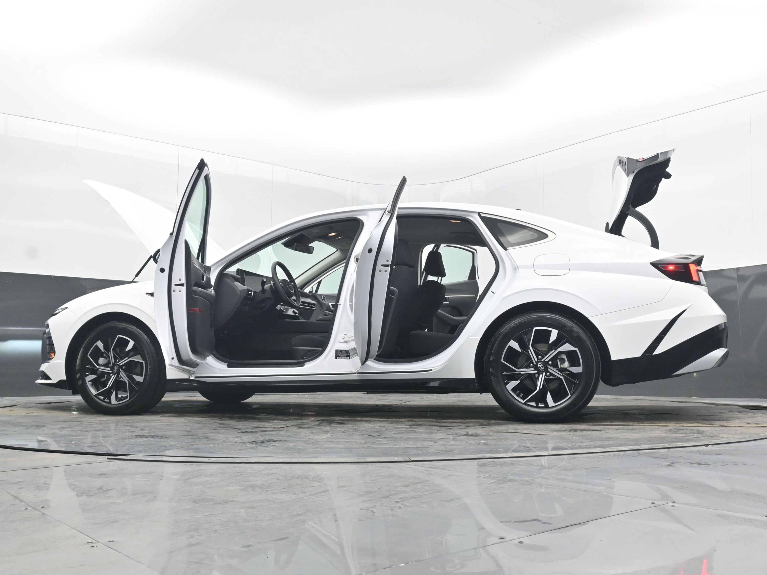 Used 2025 Hyundai Sonata SEL image 43