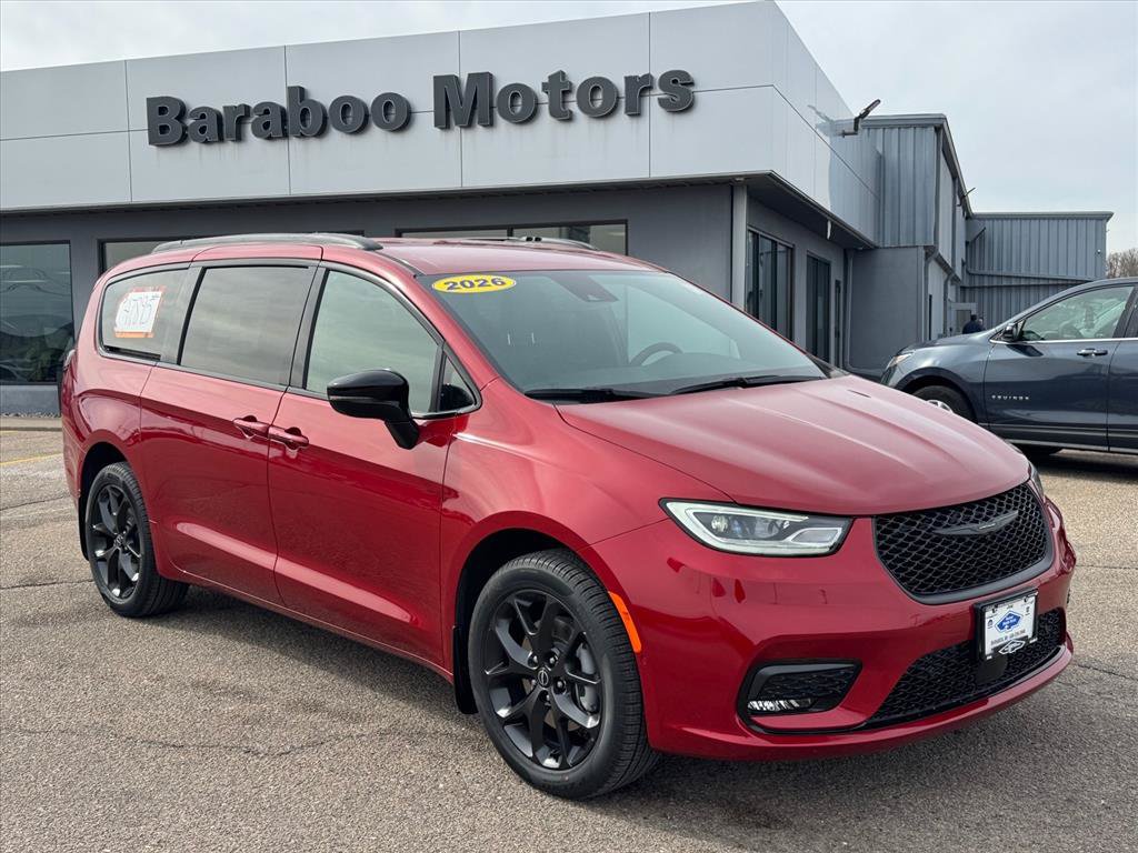 New 2026 Chrysler Pacifica Select w/ S Appearance Package AWD/4WD image 1