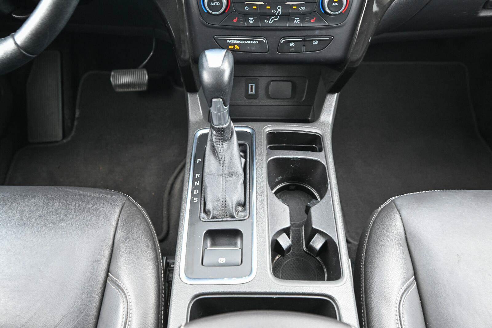 Used 2017 Ford Escape Titanium AWD/4WD image 43