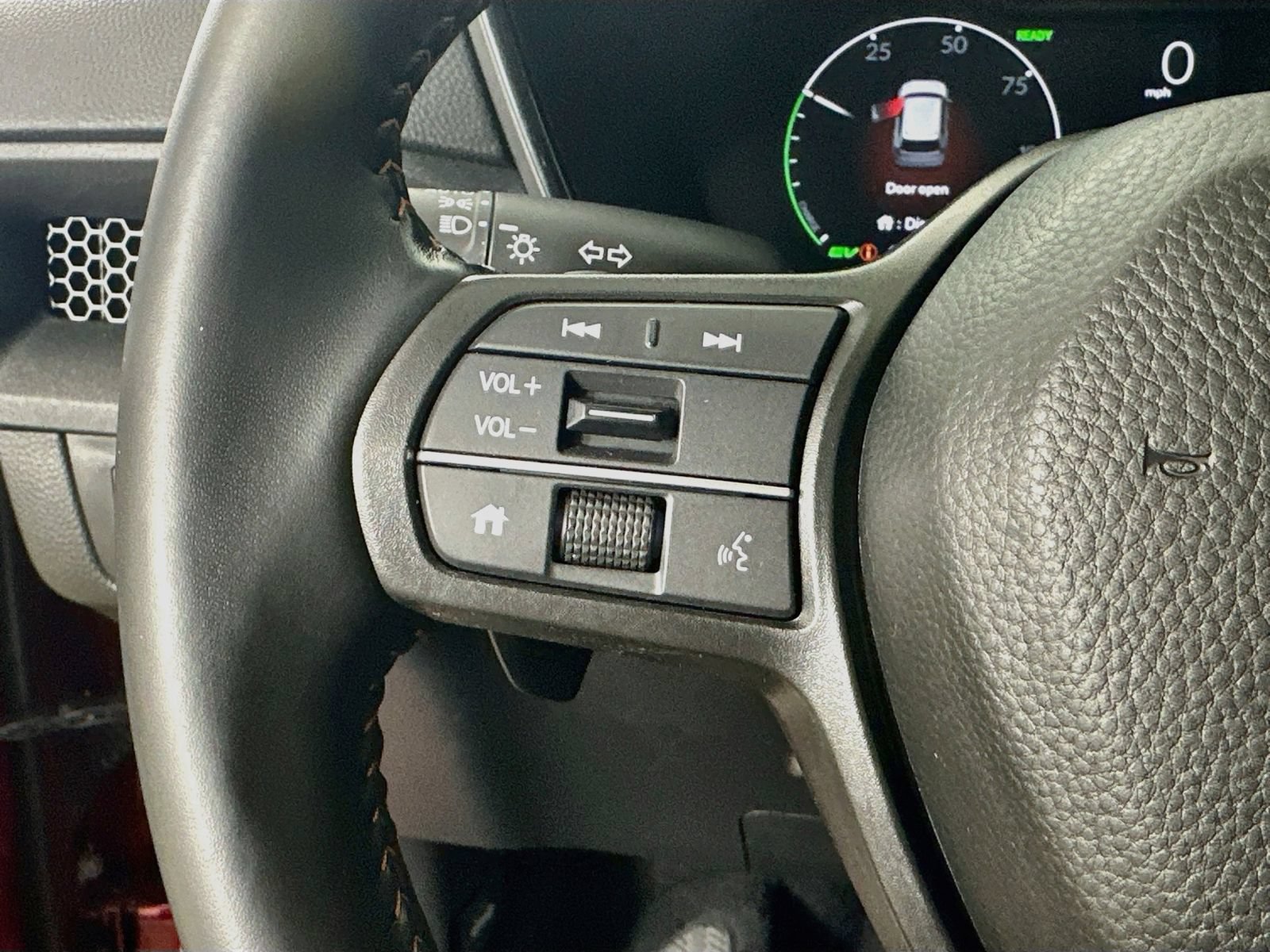 Used 2025 Honda CR-V Sport-L image 18