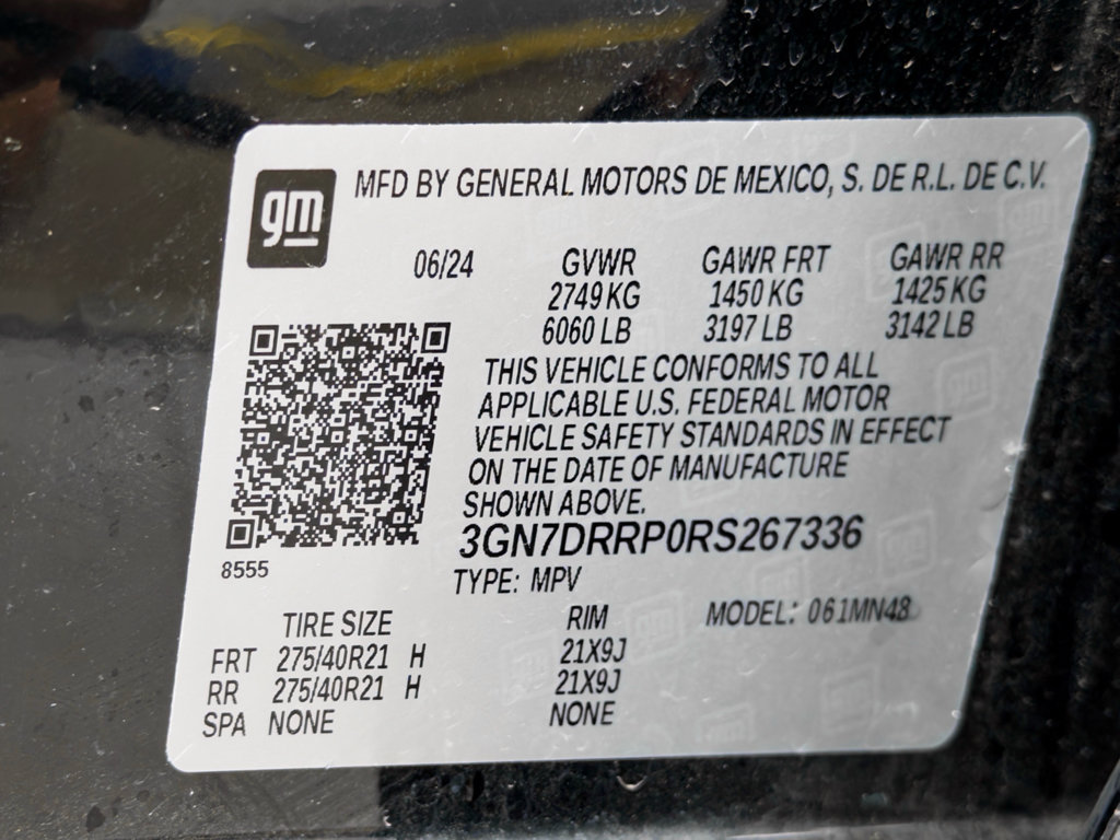 Used 2024 Chevrolet Equinox EV RS w/ Active Safety Package 3 FWD image 27