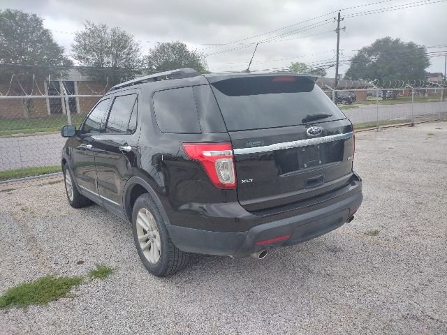 Used 2013 Ford Explorer XLT FWD image 13
