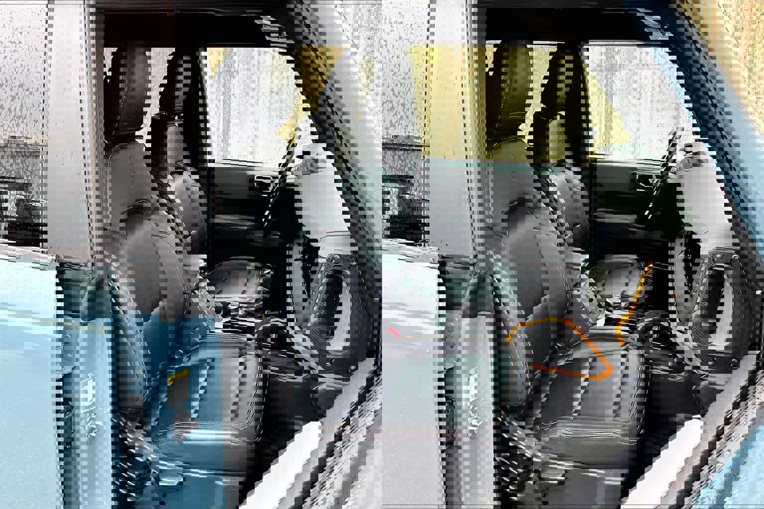 Used 2021 Ford Bronco Badlands image 8