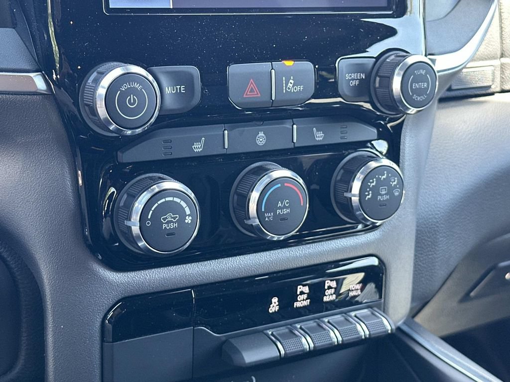 New 2026 RAM 1500 Big Horn w/ Night Edition AWD/4WD image 22