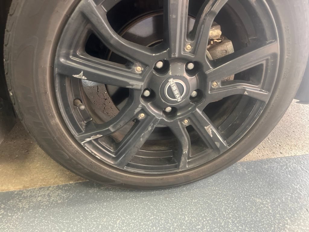 Used 2022 Nissan Kicks SR w/ Premium Package FWD image 11