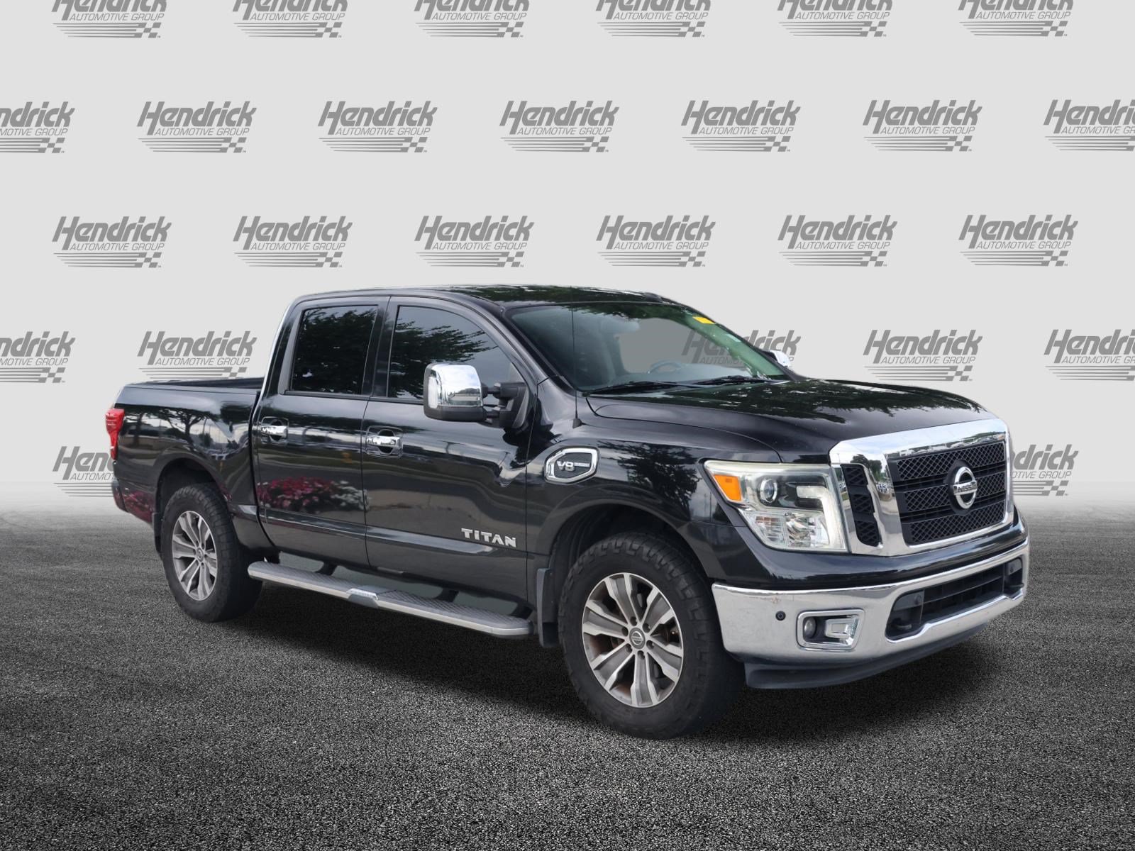 Used 2017 Nissan Titan SL w/ SL Towing Convenience Package AWD/4WD image 2