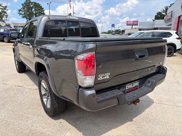 Used 2016 Toyota Tacoma Limited w/ Towing Package AWD/4WD image 8