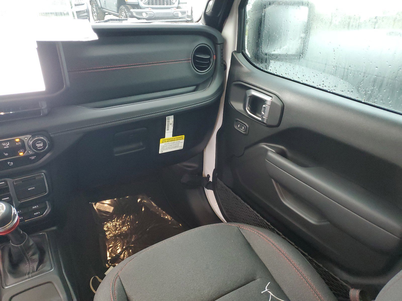 New 2025 Jeep Wrangler Unlimited Rubicon w/ Safety Group image 13