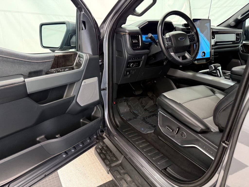 Used 2023 Ford F150 Lightning Lariat AWD/4WD image 35