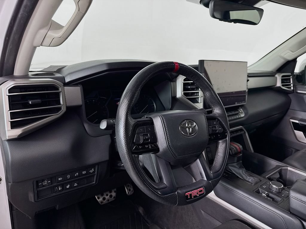 Used 2022 Toyota Tundra Limited AWD/4WD image 10