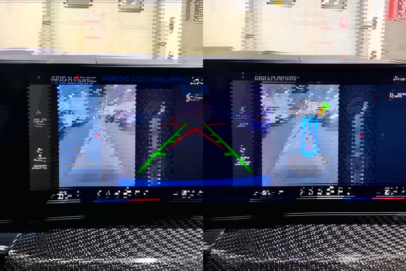 Used 2025 BMW M4 CS image 22