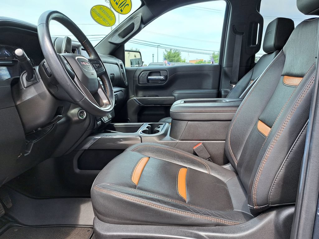 Used 2022 GMC Sierra 1500 AT4 w/ AT4 Preferred Package AWD/4WD image 12