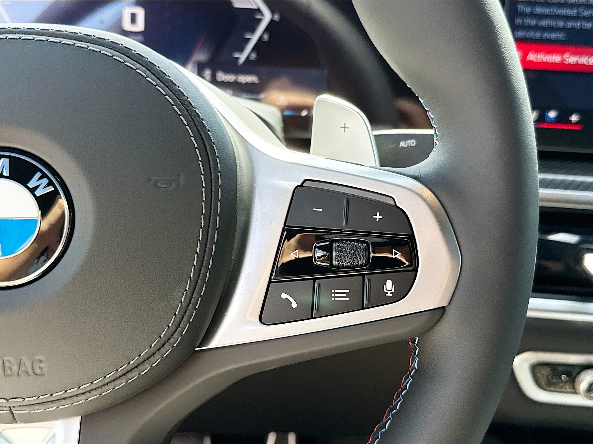 New 2027 BMW X6 M60i AWD/4WD image 40
