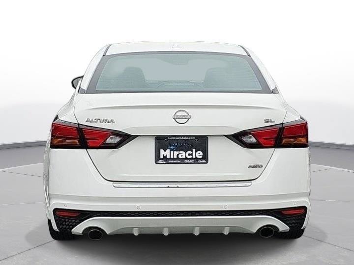 Used 2023 Nissan Altima 2.5 SL AWD/4WD image 7