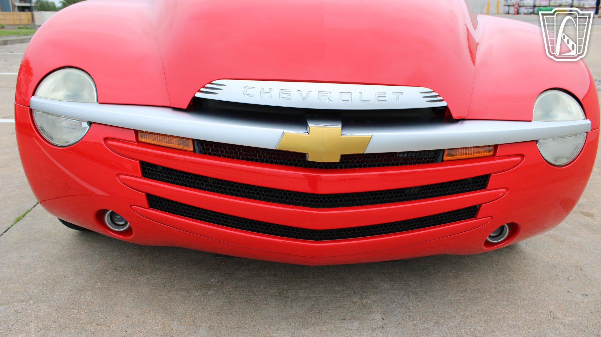 Used 2004 Chevrolet SSR w/ Preferred Equipment Group RWD image 40