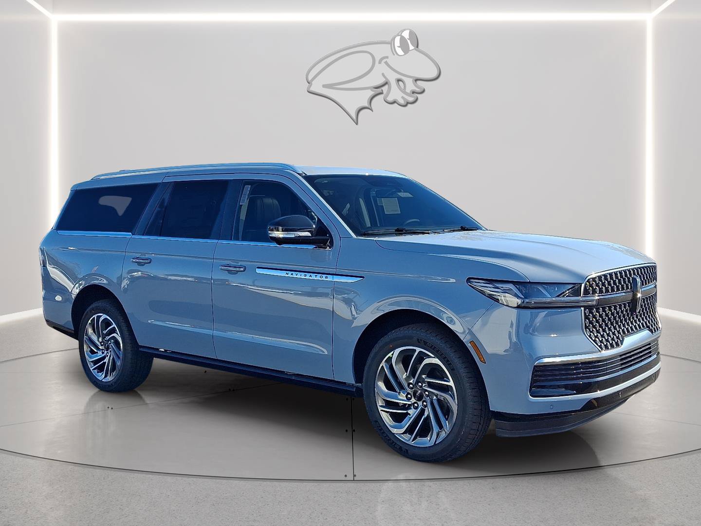 New 2025 Lincoln Navigator L Reserve AWD/4WD image 5
