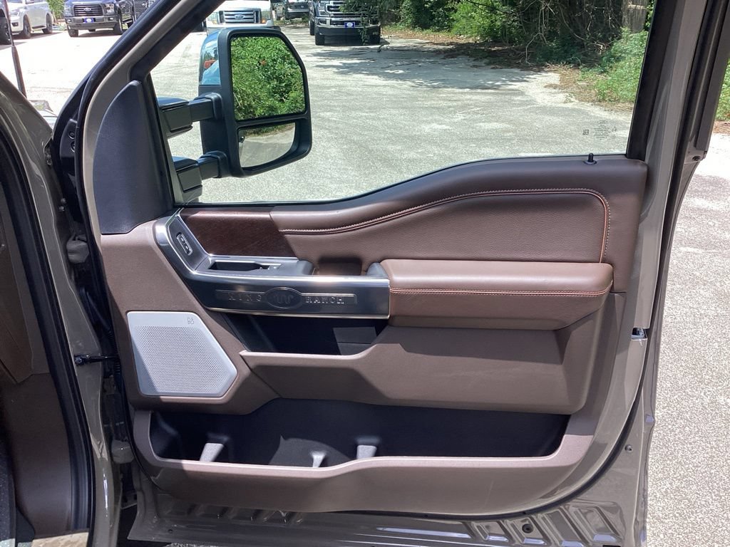 New 2026 Ford F350 King Ranch w/ Chrome Package AWD/4WD image 39