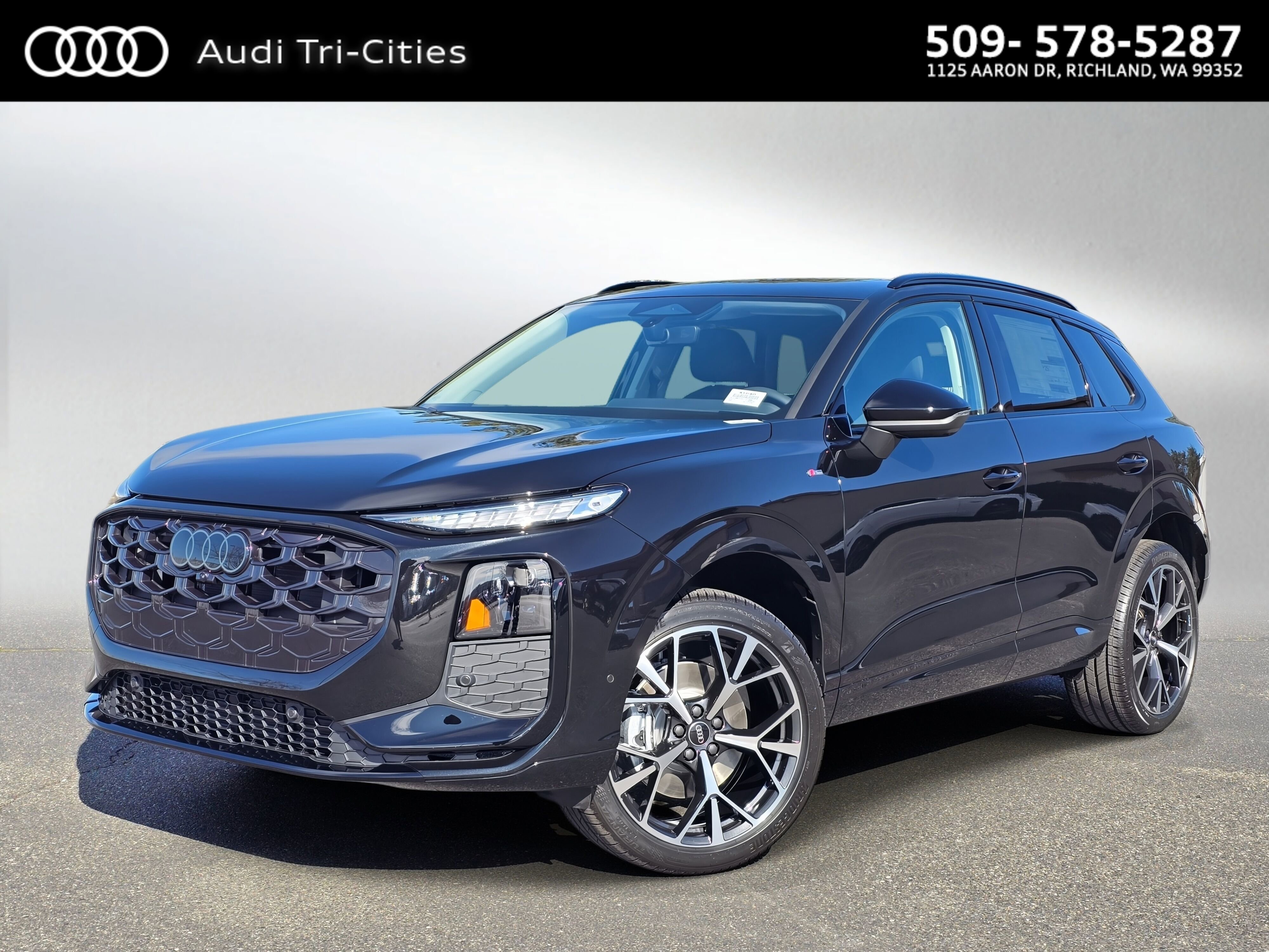 New 2026 Audi Q3 quattro 2.0T AWD/4WD image 1