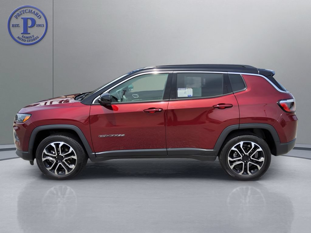 Used 2022 Jeep Compass Limited AWD/4WD image 4