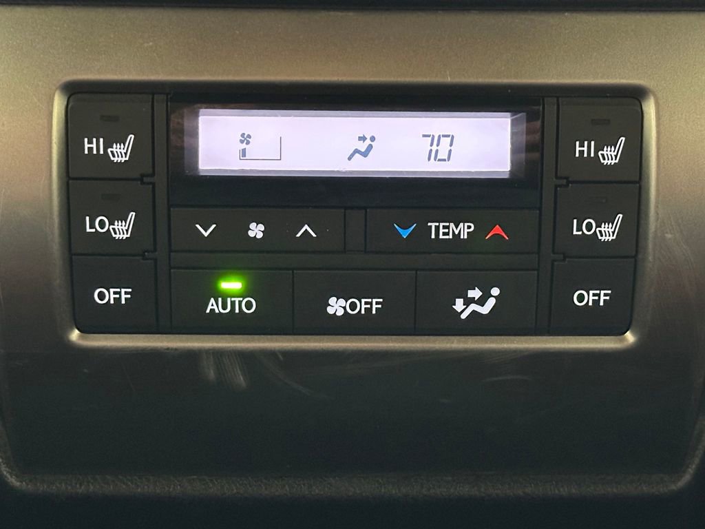 Used 2022 Lexus GX 460 Luxury w/ Sport Design Package image 23