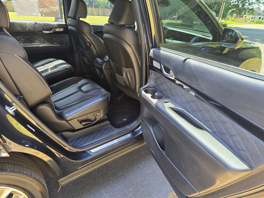 Used 2020 Hyundai Palisade Limited image 15