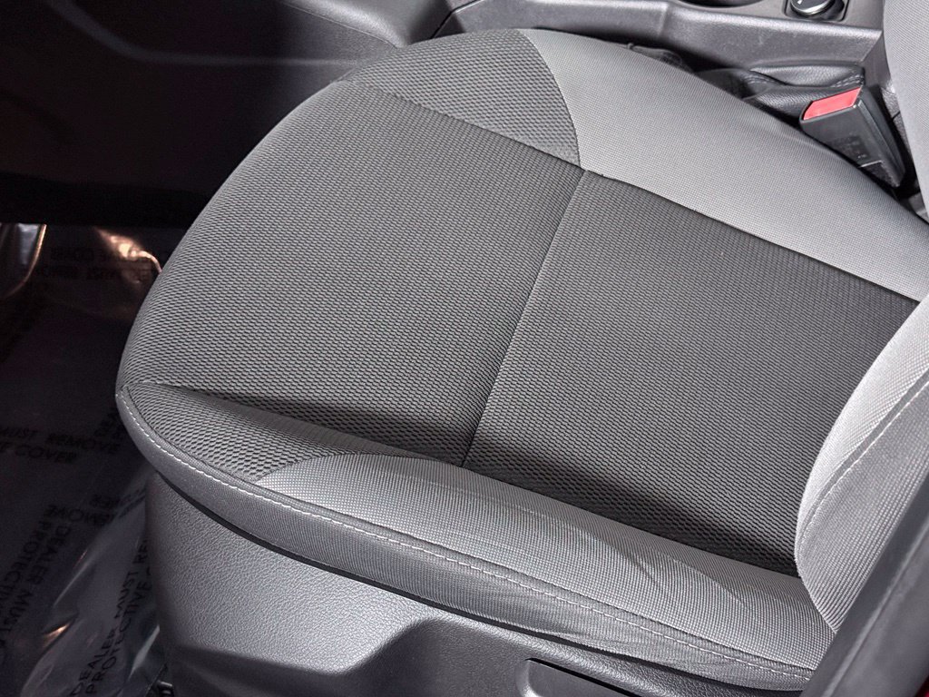 Used 2014 Ford Focus SE FWD image 21