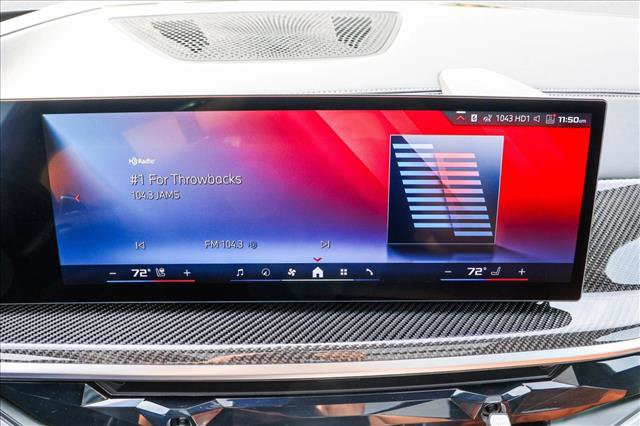 Used 2025 BMW X7 M60i w/ Climate Comfort Package image 15