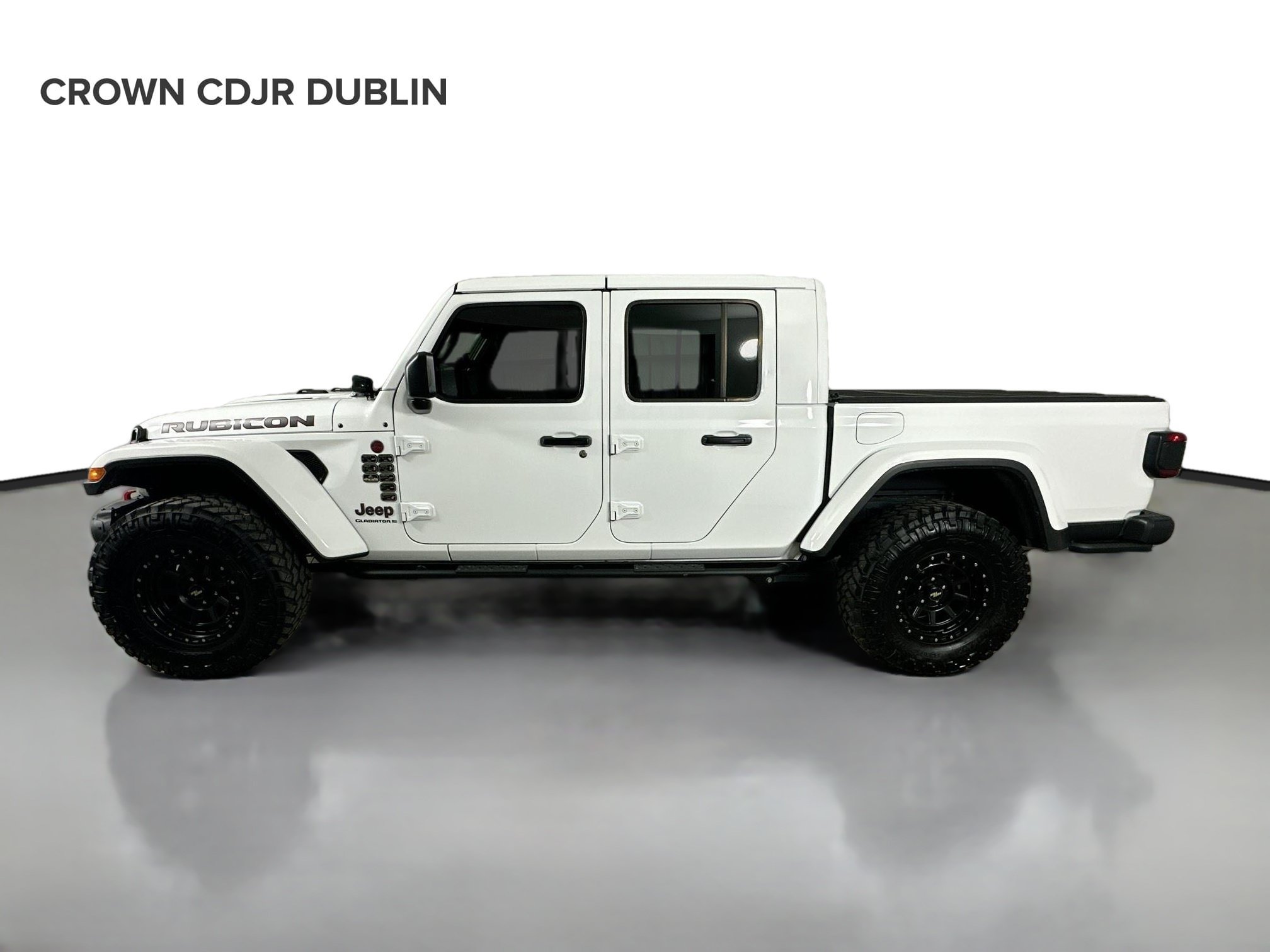 Used 2025 Jeep Gladiator Rubicon AWD/4WD image 8