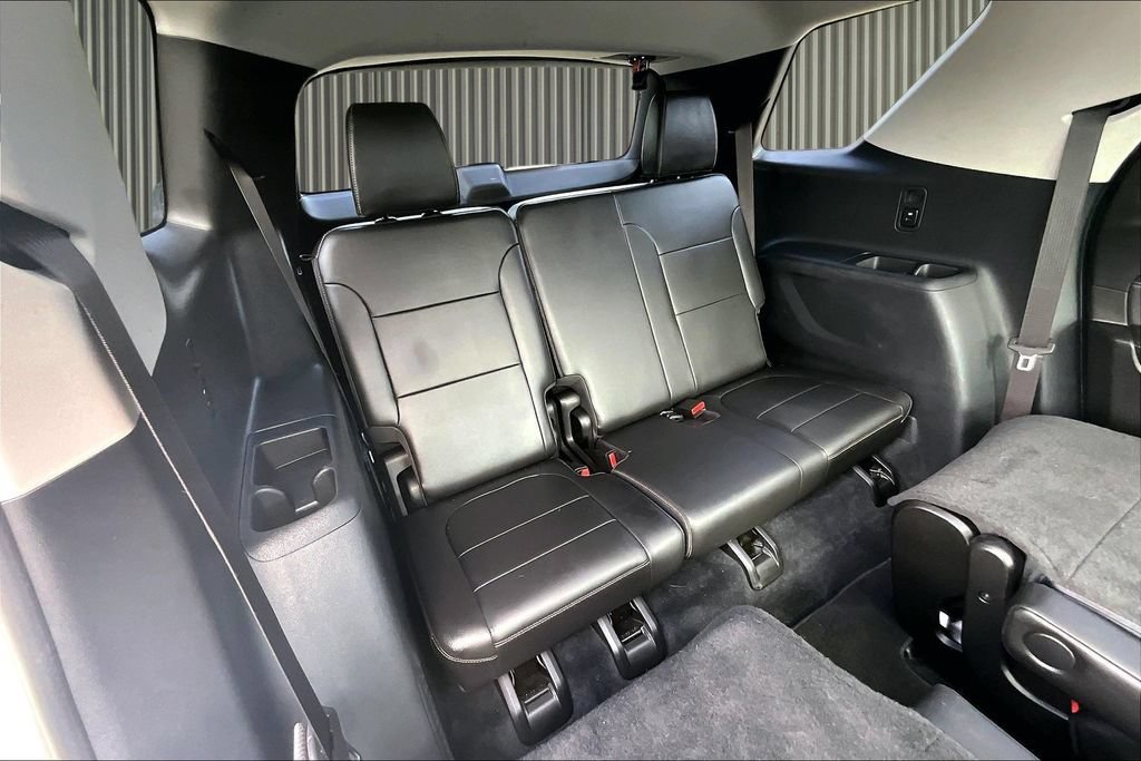 Used 2021 Chevrolet Traverse RS AWD/4WD image 29