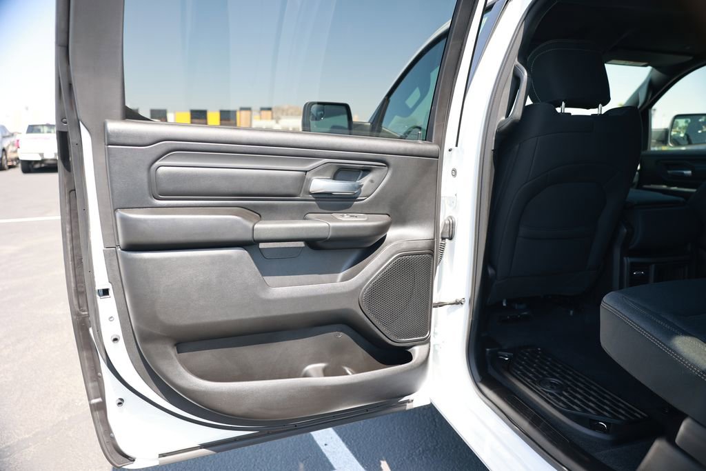 New 2026 RAM 1500 Express AWD/4WD image 31