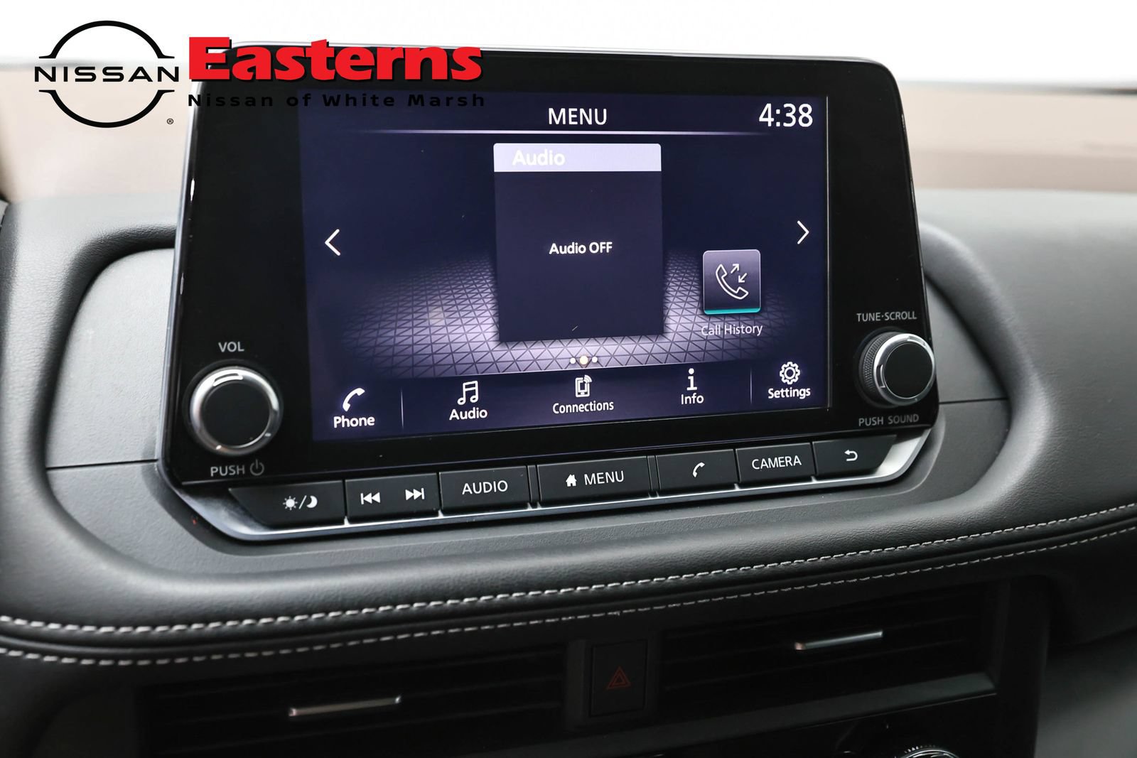 Used 2023 Nissan Rogue S AWD/4WD image 18