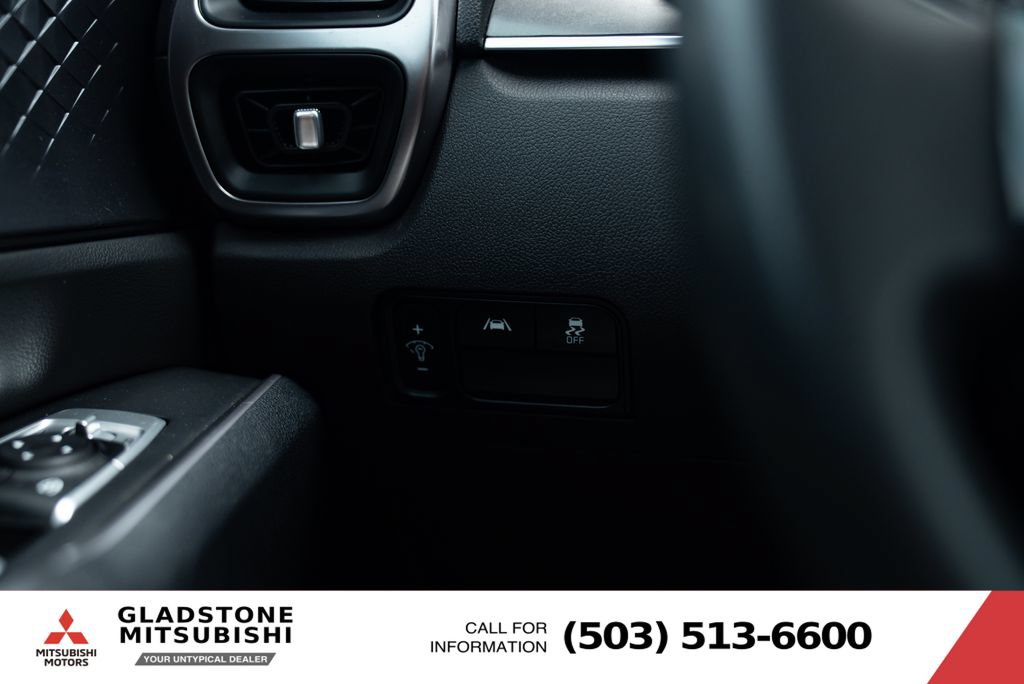 Used 2023 Kia Sorento LX AWD/4WD image 13