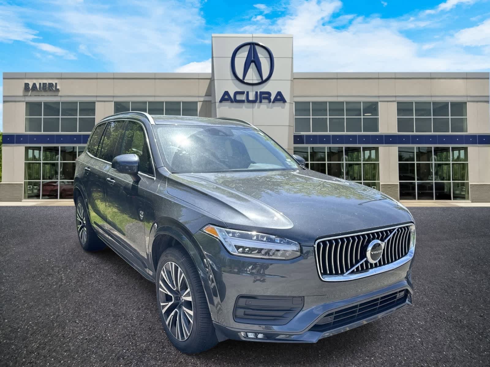 Used 2021 Volvo XC90 T5 Momentum w/ Climate Package AWD/4WD image 2
